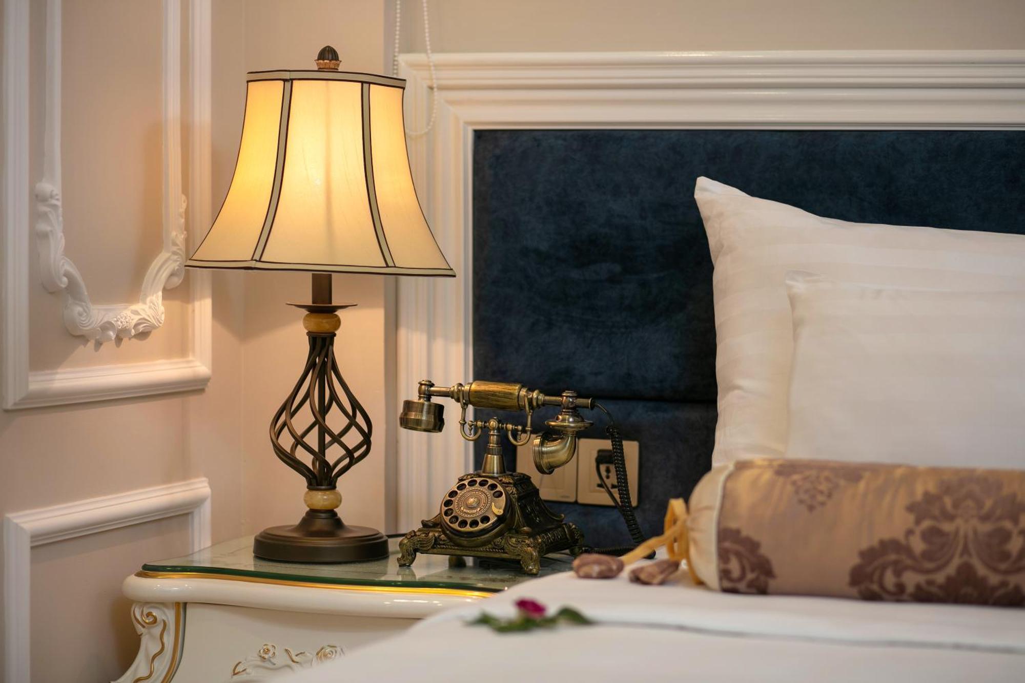 Royal Holiday Hanoi Hotel Екстер'єр фото