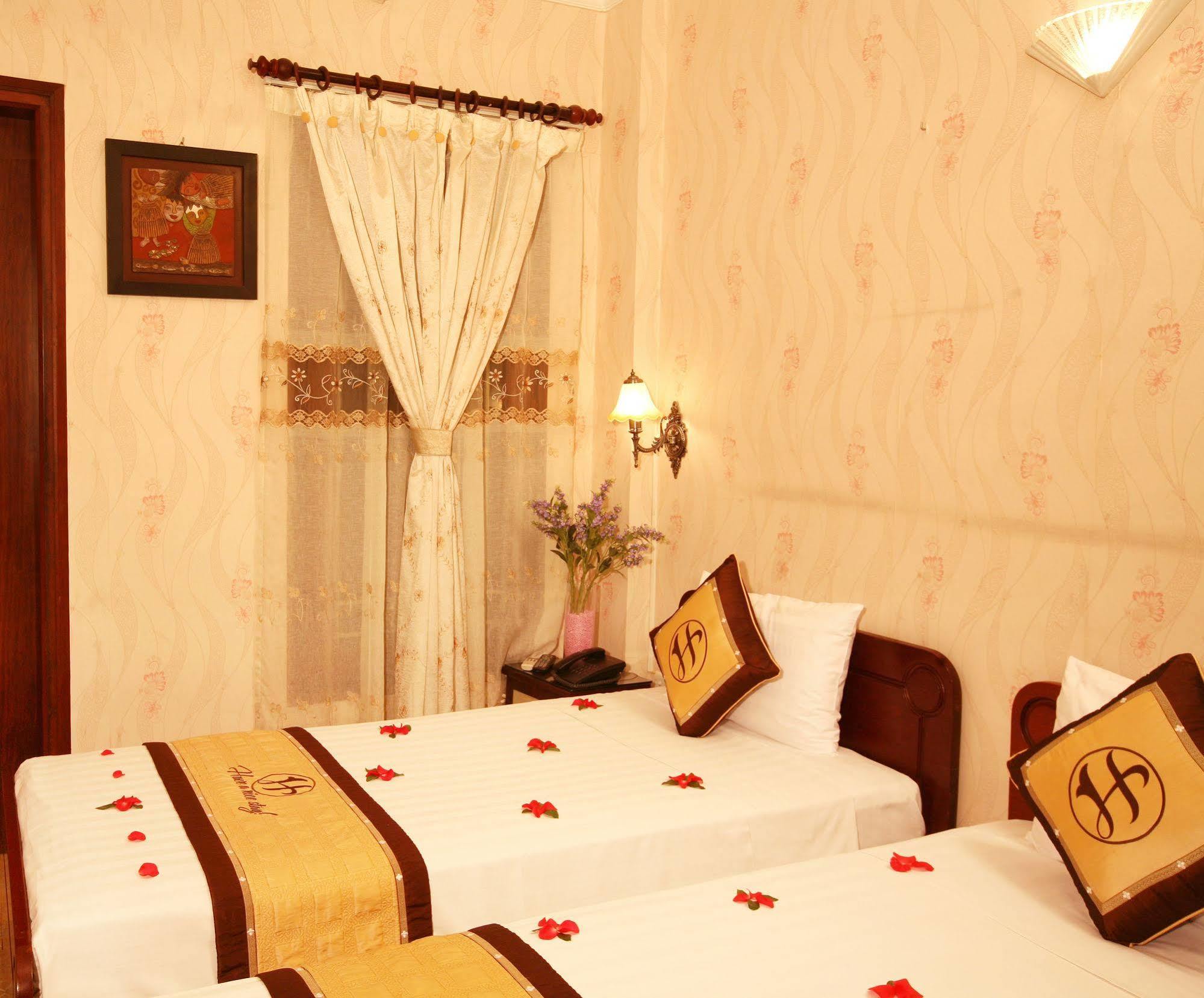 Royal Holiday Hanoi Hotel Екстер'єр фото